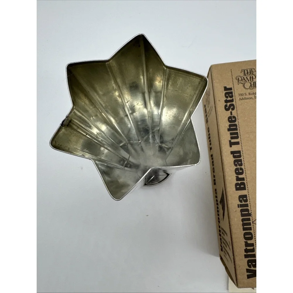 Pampered Chef Bread Tube Star Shape #1570 w/ Recipe‎ Book & Box Valtrompia